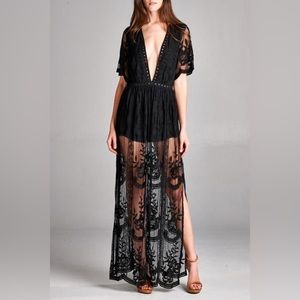 Honey Punch Black Lace Romper Size Medium